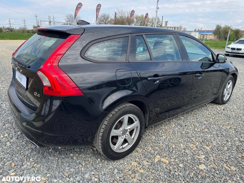 Volvo V60 D4 Geartronic Kinetic - imagine 4