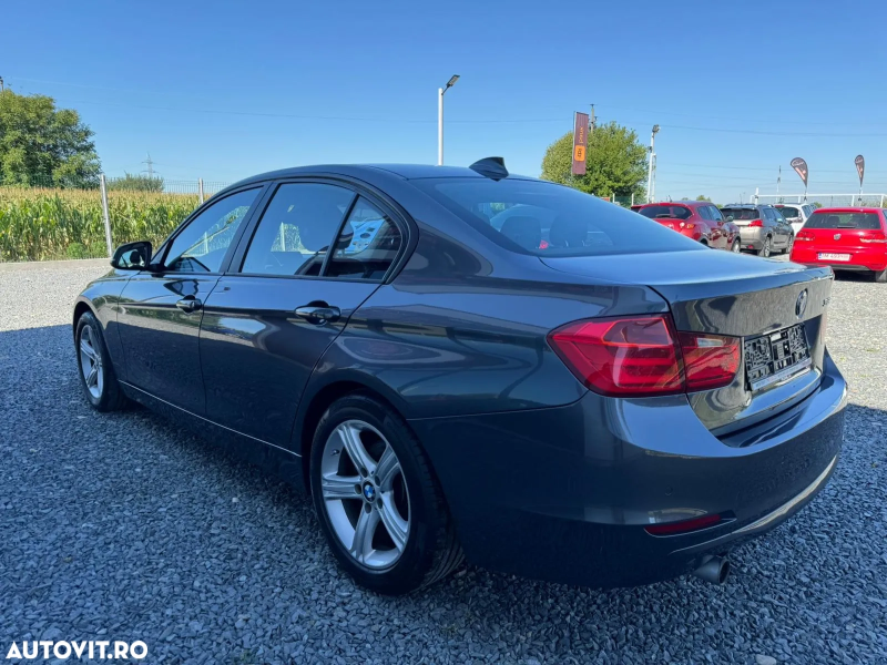 BMW Seria 3 316i Sport Line - imagine 3
