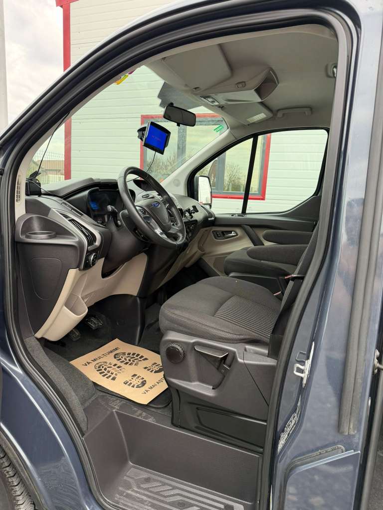 Ford Transit Turneo Custom Varianta LUNGA - imagine 9