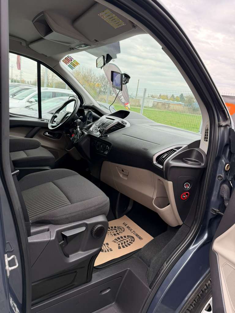 Ford Transit Turneo Custom Varianta LUNGA - imagine 11