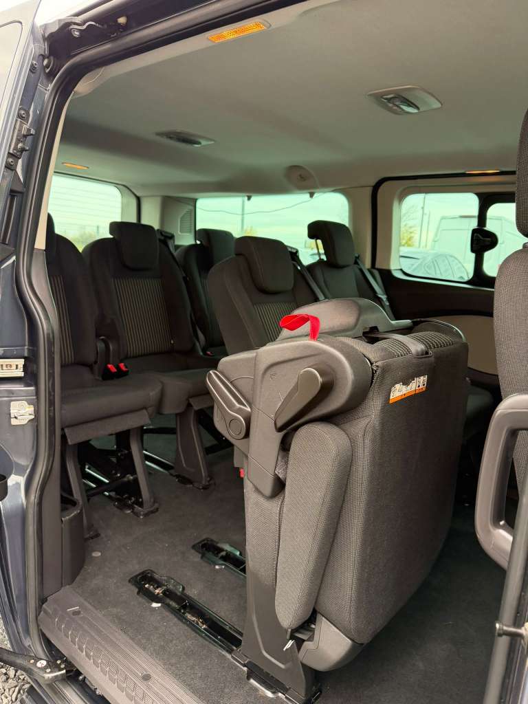 Ford Transit Turneo Custom Varianta LUNGA - imagine 12