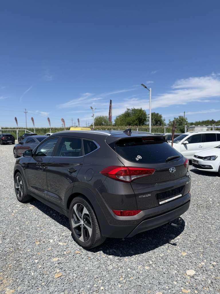 Hyundai Tucson 1.7 CRDi 141 CP DCT7 EXECUTIVE – Automată - imagine 4