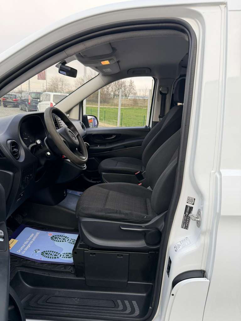 Mercedes-Benz Vito 111 Kasten CDI BlueTEC FWD lang - imagine 8