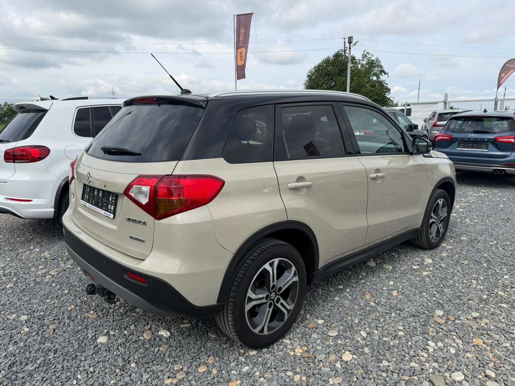 Suzuki Vitara 1.6 DDIS (4x4) Allgrip Comfort+ - imagine 6