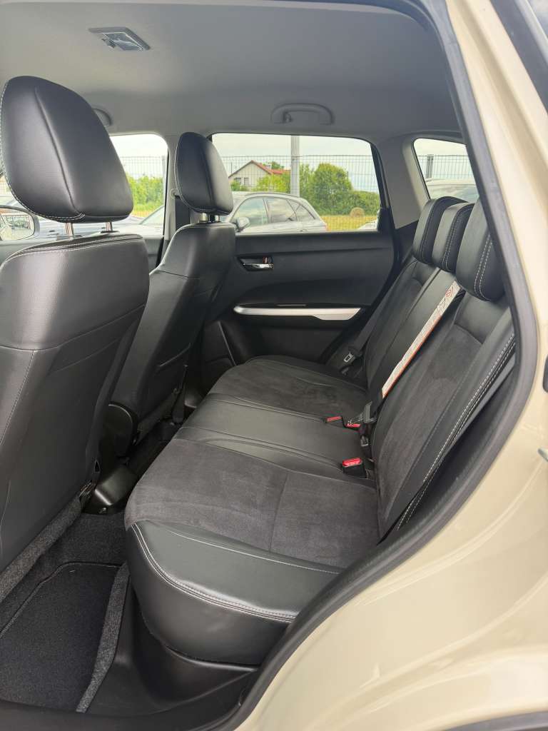 Suzuki Vitara 1.6 DDIS (4x4) Allgrip Comfort+ - imagine 10