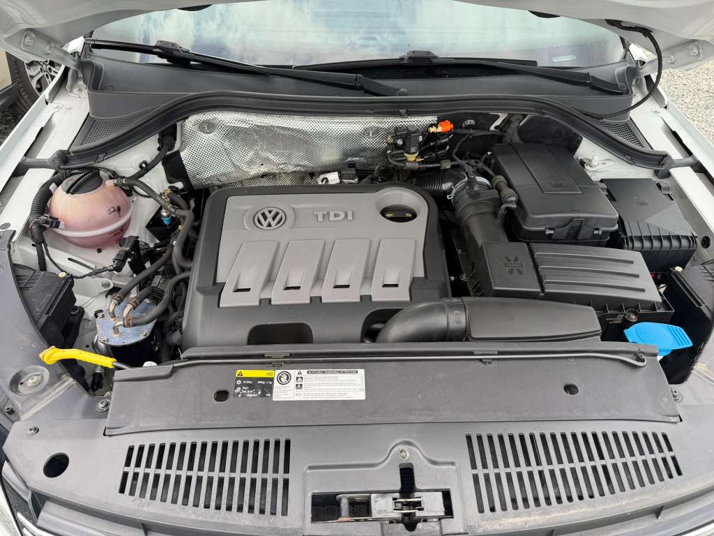 Volkswagen Tiguan 2.0 TDI SCR R-Line - imagine 11