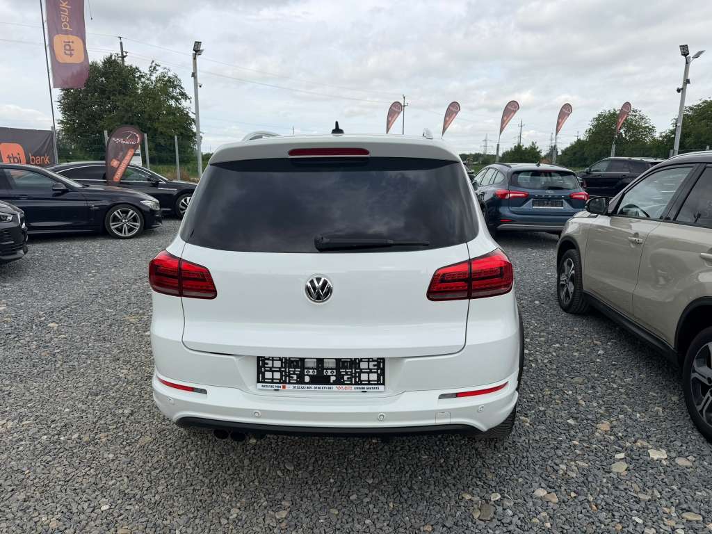 Volkswagen Tiguan 2.0 TDI SCR R-Line - imagine 15