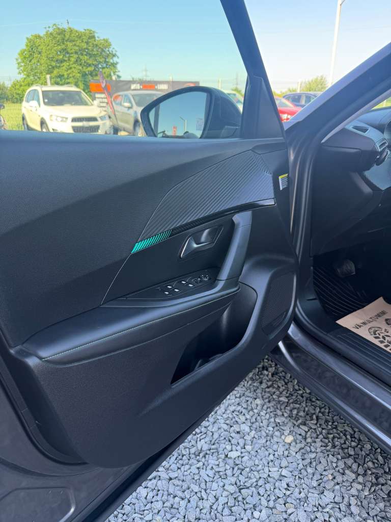 PEUGEOT 2008 ALLURE BUSINESS - imagine 17
