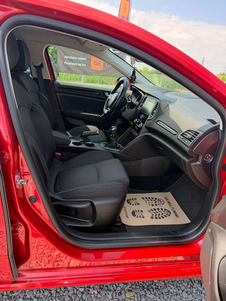 Renault Megane 1.5 dCi 110 CP Energy Intens | 12/2017 - imagine 11