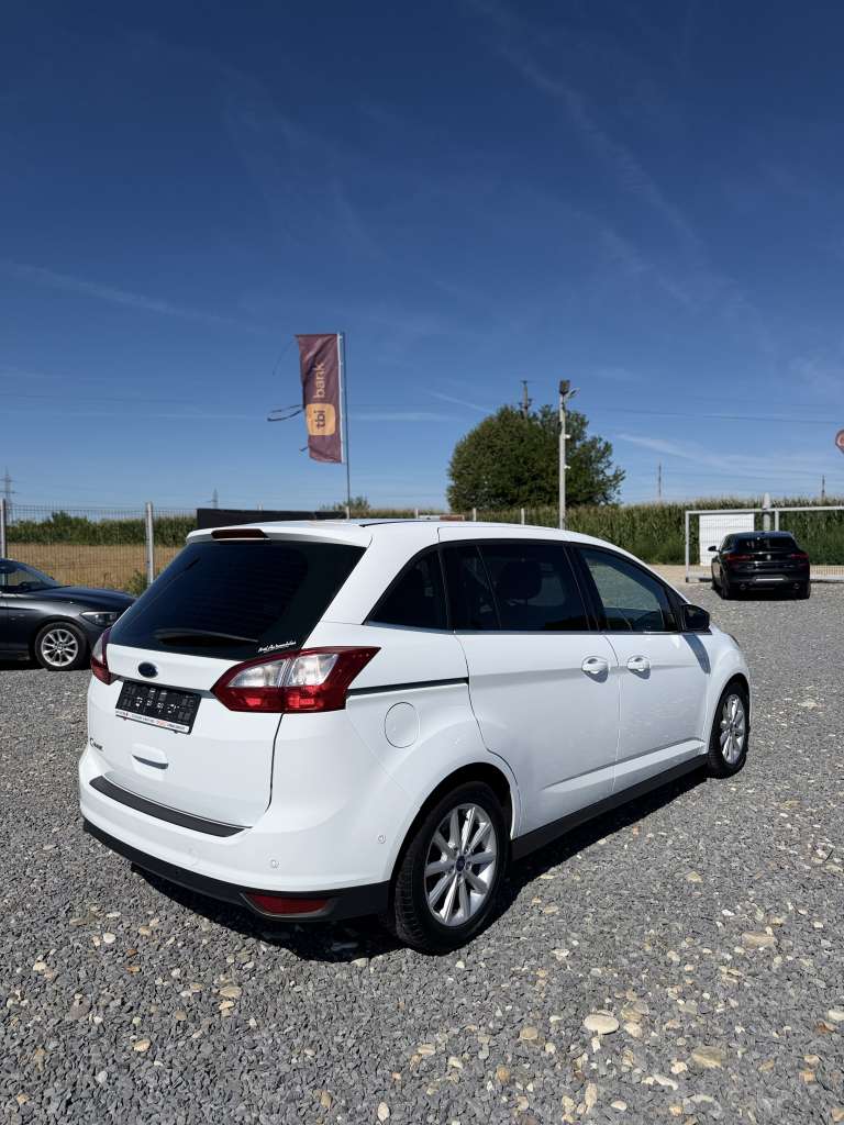 Ford Focus Grand C Max 7 Locuri - imagine 4