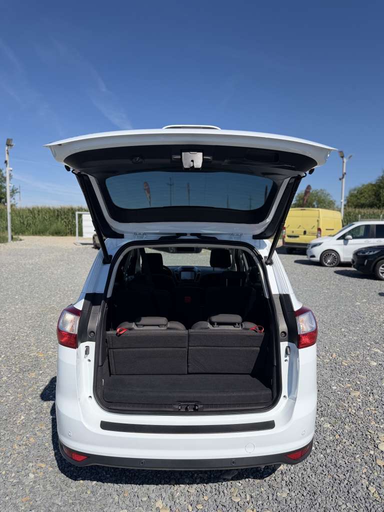 Ford Focus Grand C Max 7 Locuri - imagine 9
