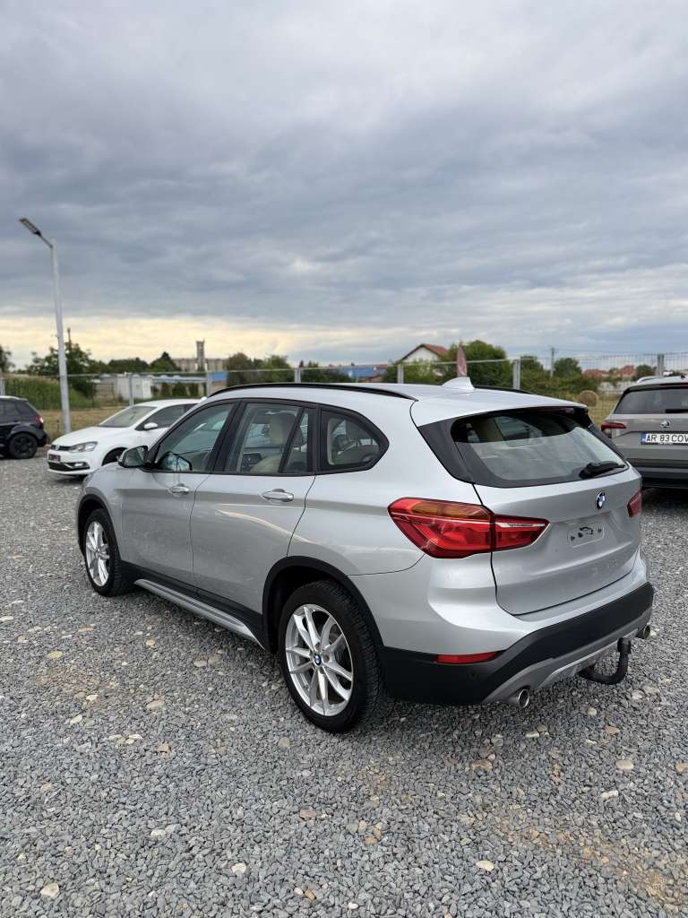 BMW X1 2019 X-Drive Rate Fixe - imagine 5