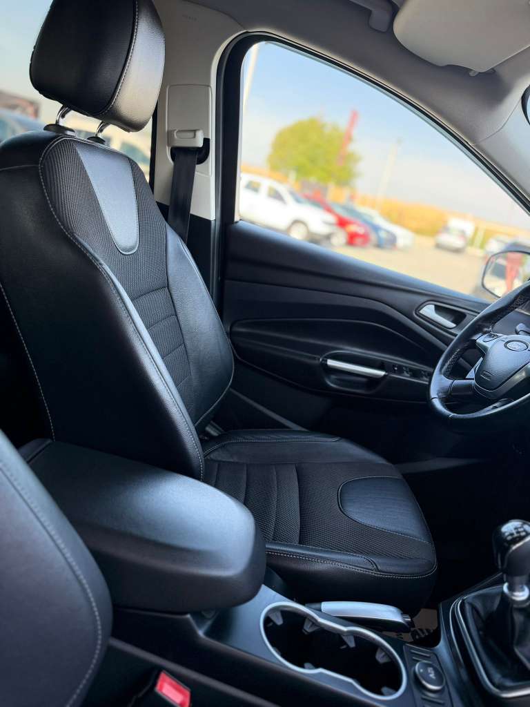 Ford Kuga Titanium Business – 2.0 TDCI Euro 6 – 2016 - imagine 10