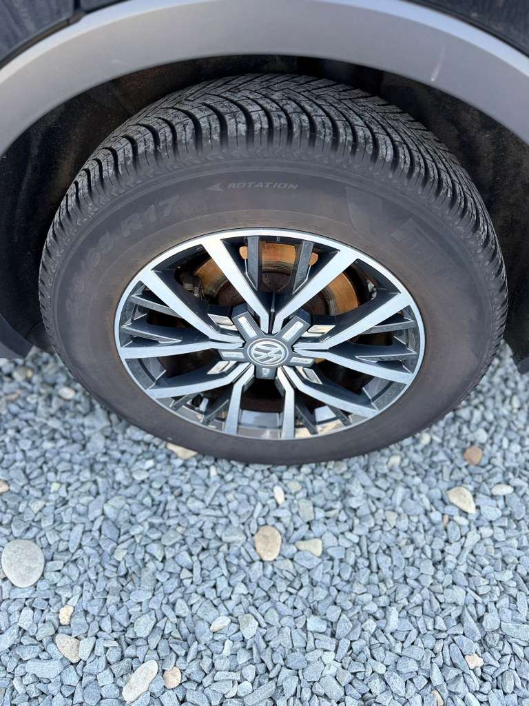 Volkswagen Tiguan Benzină - imagine 16