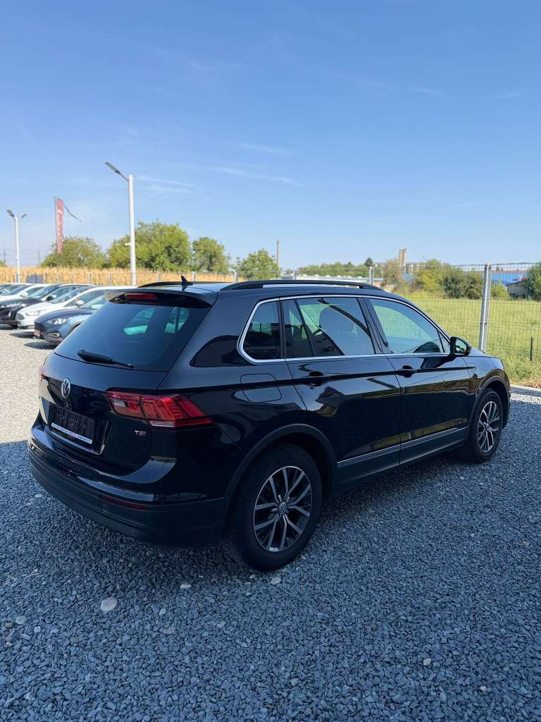 Volkswagen Tiguan Benzină - imagine 11