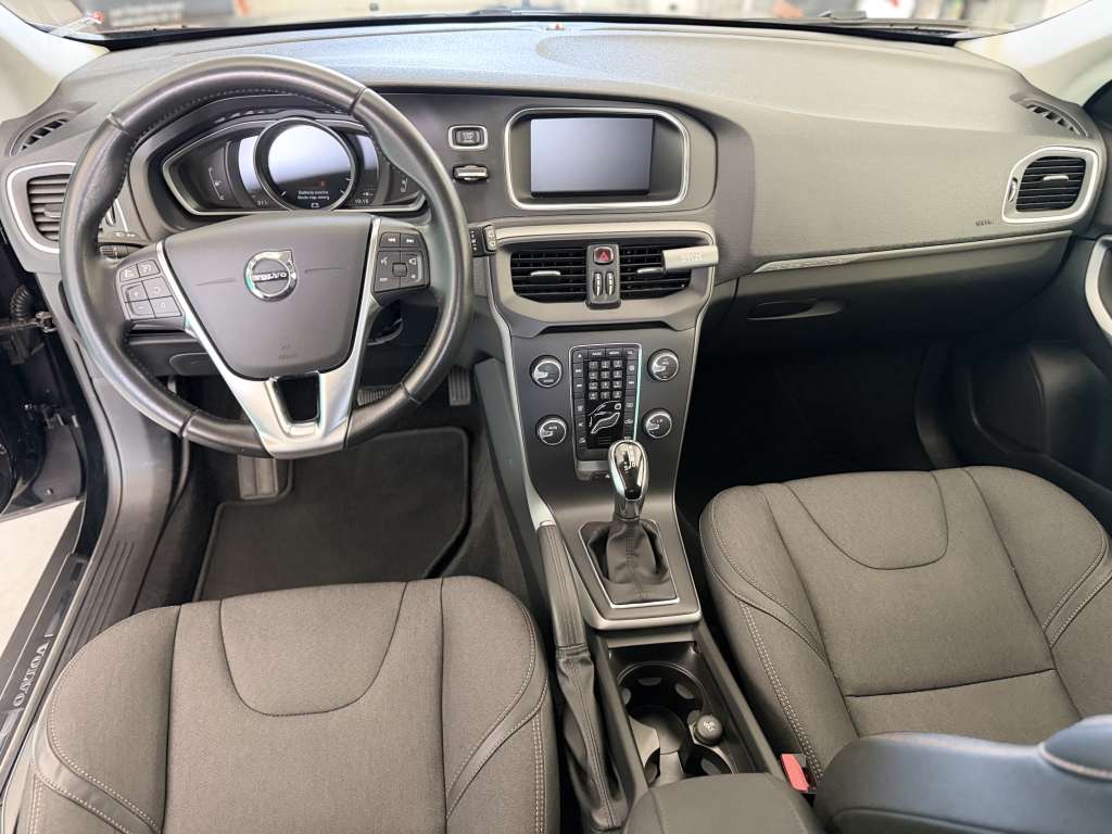 Volvo v40 2019 Automat ! - imagine 4