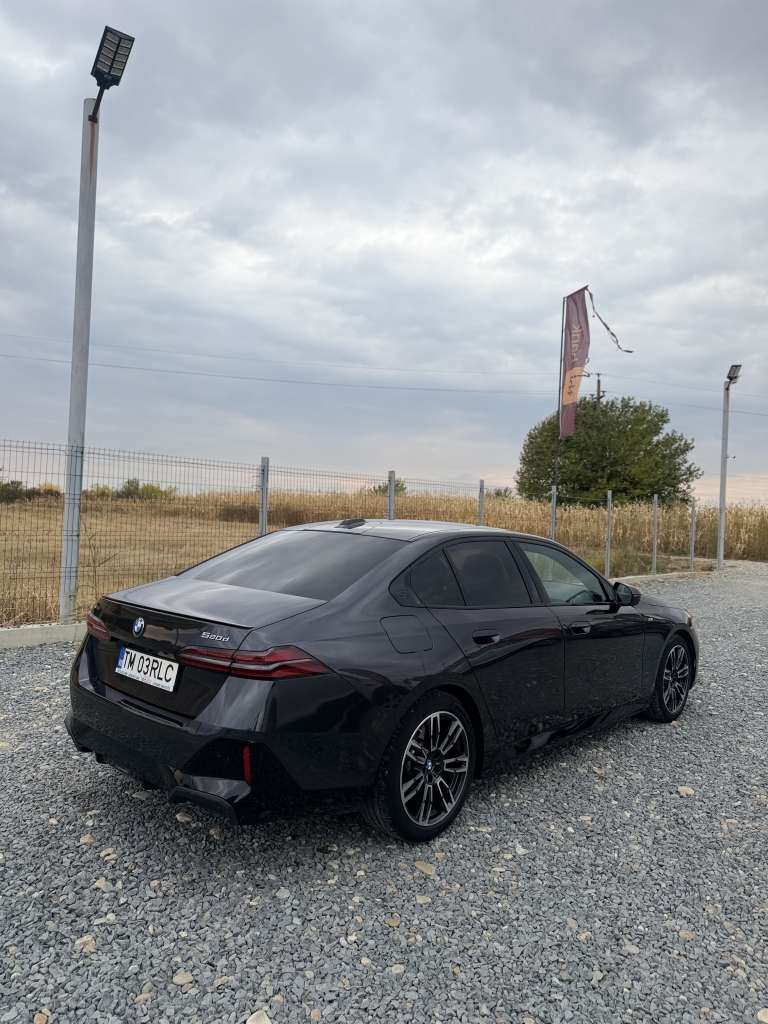BMW Seria 5 2024 Diesel x drive - imagine 3