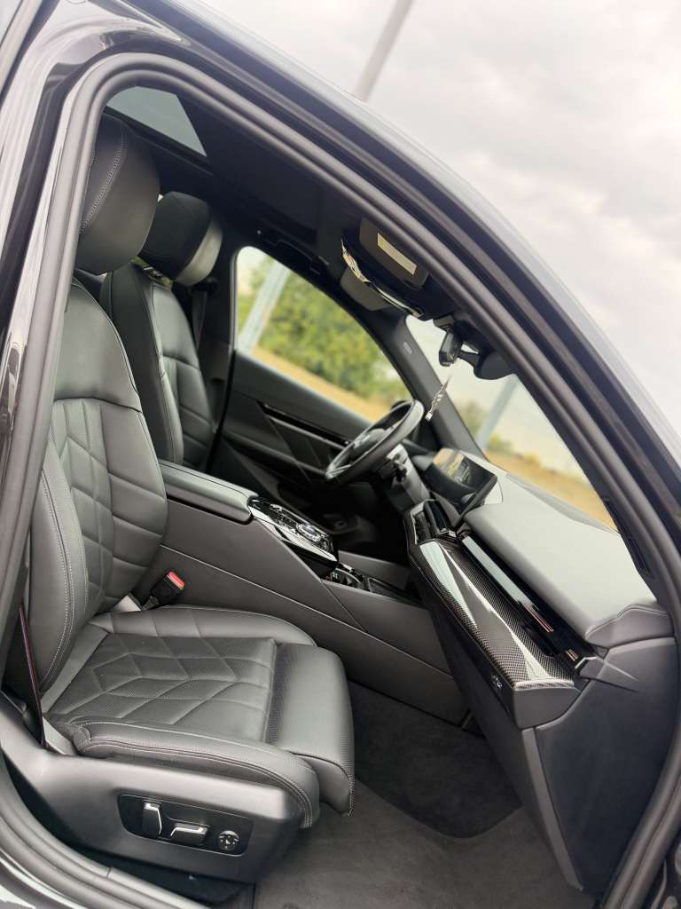 BMW Seria 5 2024 Diesel x drive - imagine 8